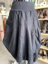 Load image into Gallery viewer, Kenar Skirt XL