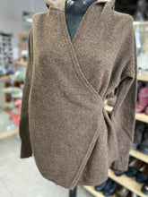 Load image into Gallery viewer, Betabrand Wool/Alpaca Blend Sweater L/XL