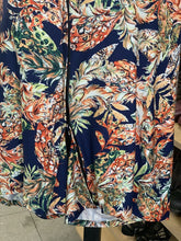 Load image into Gallery viewer, Diane Kroe Scarf/Shawl