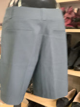 Load image into Gallery viewer, Nike Golf Shorts 4