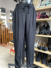 Load image into Gallery viewer, Talula Pant M