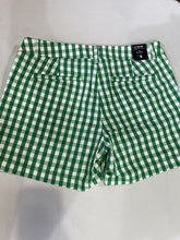 Load image into Gallery viewer, J Crew (outlet) gingham shorts NWT 6