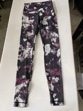 Load image into Gallery viewer, Lululemon Leggings 6