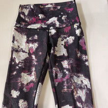 Load image into Gallery viewer, Lululemon Leggings 6
