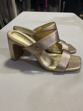 Load image into Gallery viewer, KENDALL + KYLIE Sandals 8