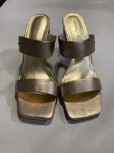 Load image into Gallery viewer, KENDALL + KYLIE Sandals 8