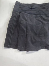 Load image into Gallery viewer, Lululemon Skort 4