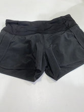 Load image into Gallery viewer, Lululemon Shorts 4