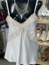 Load image into Gallery viewer, Shoulder Tank Top S