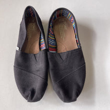 Load image into Gallery viewer, Toms Shoes 7.5