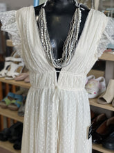 Load image into Gallery viewer, Lulus Polka dot Tulle Dress M