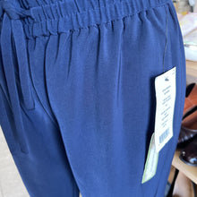 Load image into Gallery viewer, DKNY Pants XXS NWT