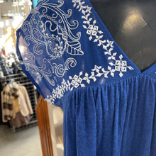 Load image into Gallery viewer, Lucky Brand Embroidered Top short sleeve M