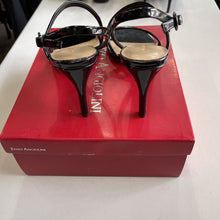Load image into Gallery viewer, Enzo Angiolini Patent Sandals 9