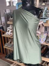 Load image into Gallery viewer, Diane Kroe Scarf/Shawl O/S