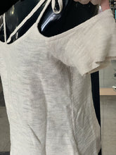 Load image into Gallery viewer, American Eagle top short sleeve M