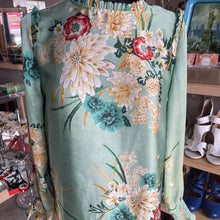 Load image into Gallery viewer, Violet & Claire Floral Silky Top long sleeve S