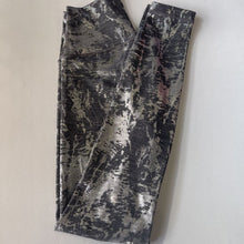 Load image into Gallery viewer, Lululemon Leggings 4