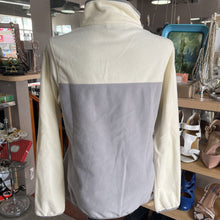 Load image into Gallery viewer, Patagonia Fleece Sweater S