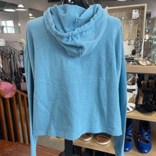 Load image into Gallery viewer, Zella Cropped Sweater M