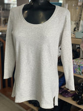 Load image into Gallery viewer, FIG 3/4 Sleeve Top M