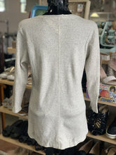 Load image into Gallery viewer, FIG 3/4 Sleeve Top M