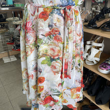 Load image into Gallery viewer, Sandra Darren Floral Dress 10