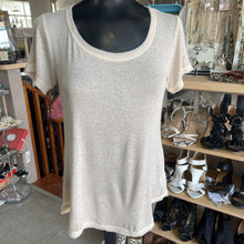 Load image into Gallery viewer, Bobeau Top short sleeve XS