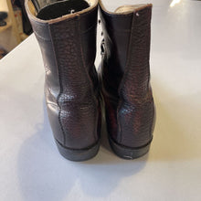 Load image into Gallery viewer, Builtrite vintage Leather Boots 7