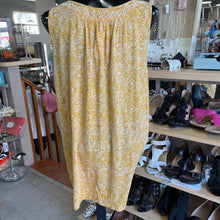 Load image into Gallery viewer, Lucky Brand beaded tank XL