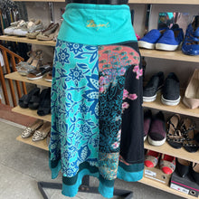 Load image into Gallery viewer, Desigual Skirt 38
