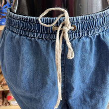 Load image into Gallery viewer, Wilfred Cotton Shorts M