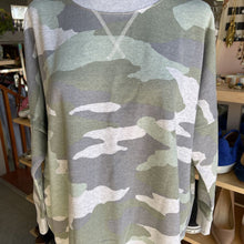 Load image into Gallery viewer, Aerie camo sweater S