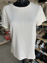 Load image into Gallery viewer, Anthropologie Top short sleeve S