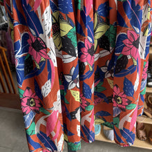 Load image into Gallery viewer, Dolan Pleated Top Short Sleeve S