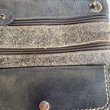 Load image into Gallery viewer, Roots Handbag