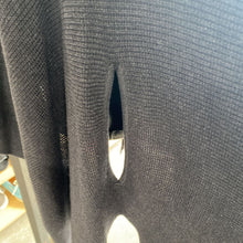 Load image into Gallery viewer, Lululemon Knit Poncho/Sweater O/S