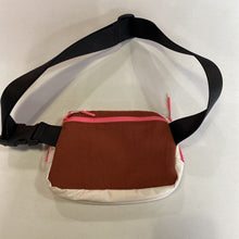 Load image into Gallery viewer, Lululemon Fanny Pack