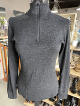 Load image into Gallery viewer, Tatum & Olivia Wool top long sleeve L