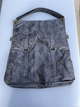 Load image into Gallery viewer, Matt & Nat Handbag