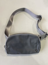 Load image into Gallery viewer, Lululemon Fanny Pack
