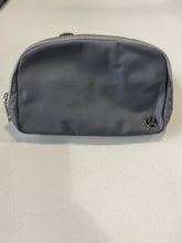 Load image into Gallery viewer, Lululemon Fanny Pack