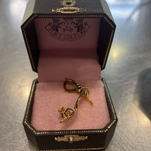 Load image into Gallery viewer, Shoe charm