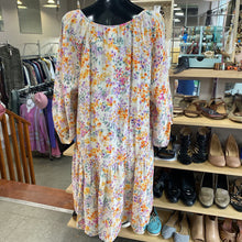 Load image into Gallery viewer, H&M floral dress M