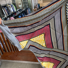 Load image into Gallery viewer, Paparazzi scarf top L/XL
