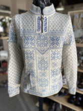 Load image into Gallery viewer, Dale of Norway Wool Sweater S