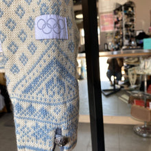 Load image into Gallery viewer, Dale of Norway Wool Sweater S