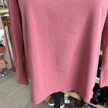 Load image into Gallery viewer, Lululemon Top 2