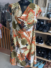 Load image into Gallery viewer, Le Grenier Dress XL