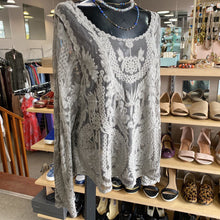 Load image into Gallery viewer, Soya Concept Lace Top XL